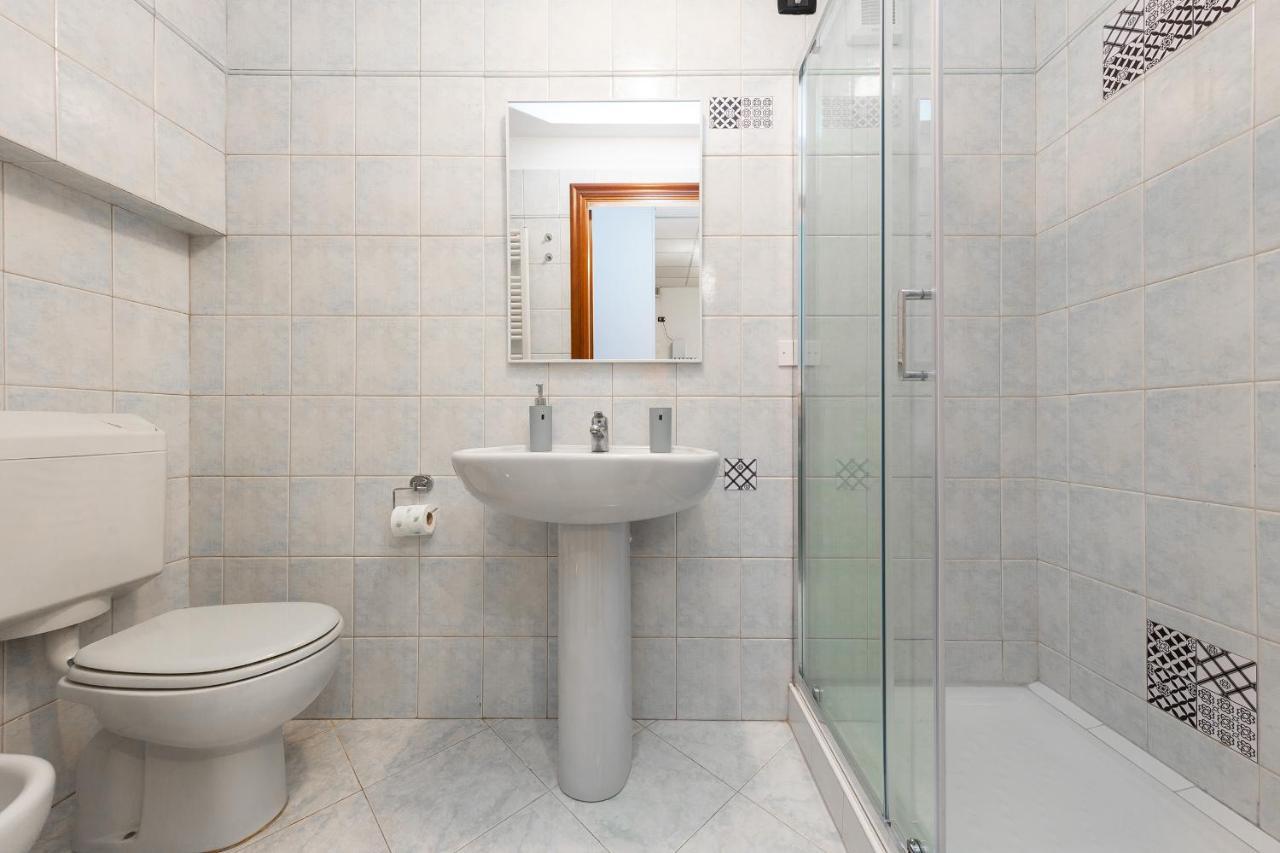La Gioiosa - Top Location - Modern Apartment Near Metro Bengasi Torino Esterno foto